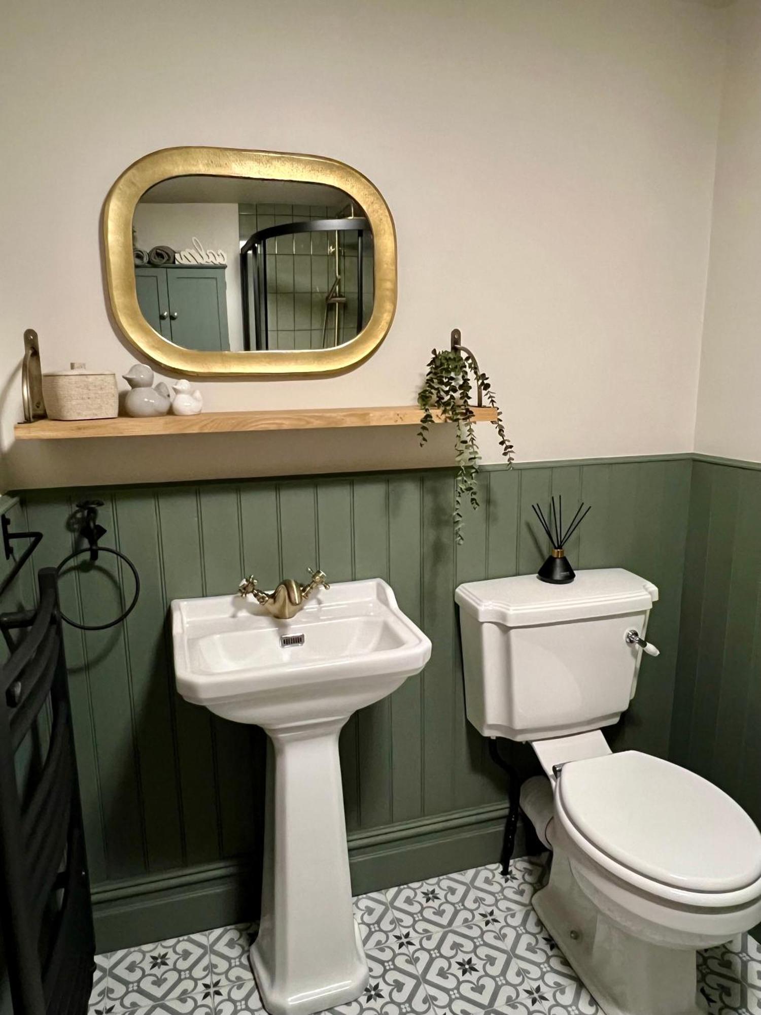 The Prestbury Annexe Apartment Cheltenham